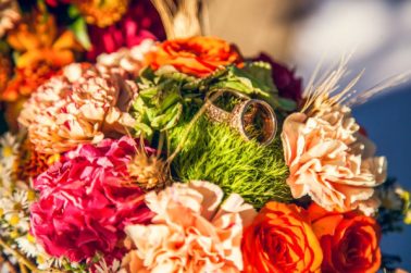 choosing-the-perfect-bridal-bouquet-for-your-wedding